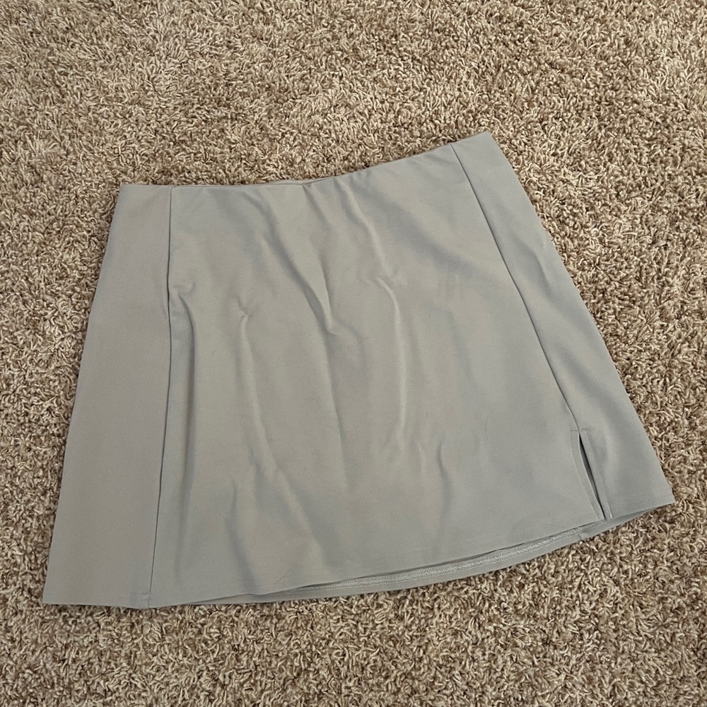 American Eagle Tan Slit Skort
